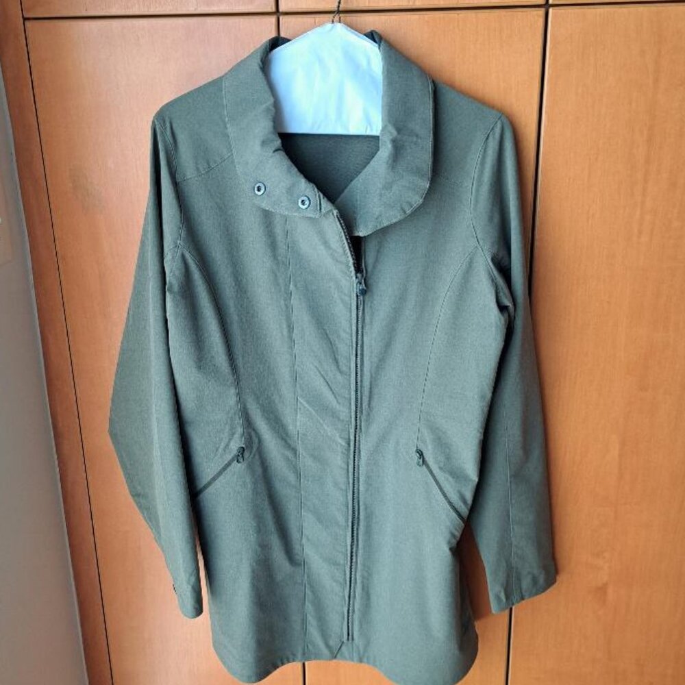 Outdoor Research Short Women's Coat